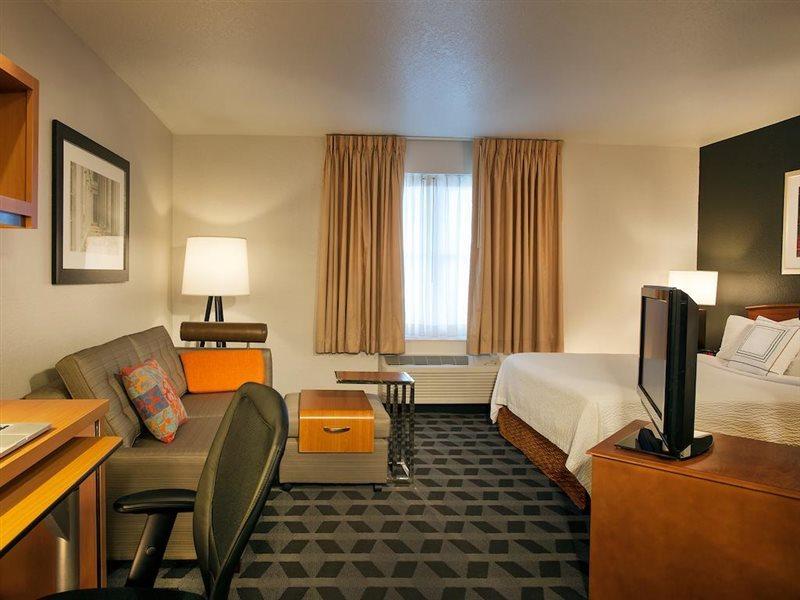 Towneplace Suites Dulles Airport Стерлинг Экстерьер фото